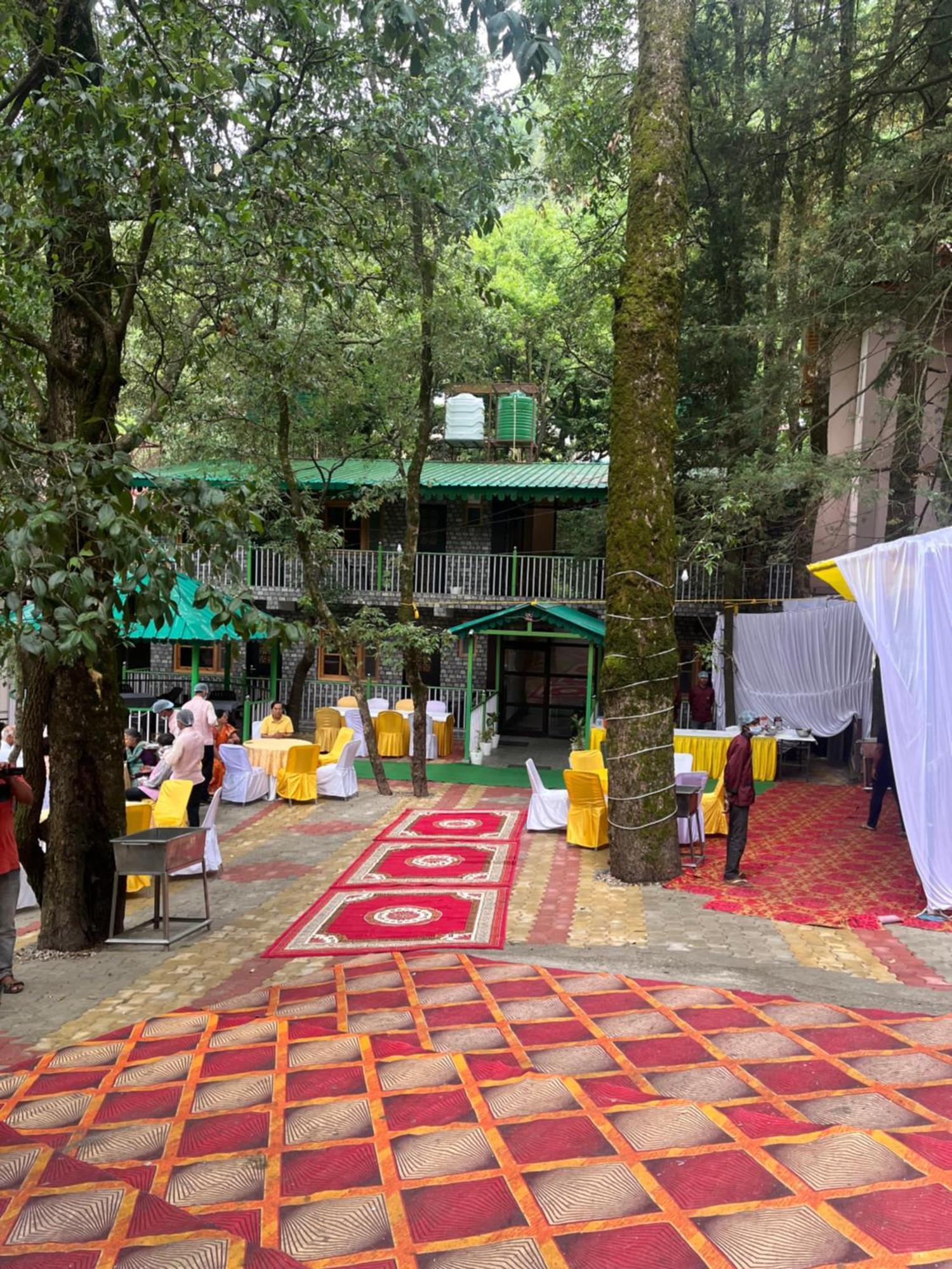 Cedar Woods Resort By Heyan Hotels Nainital Esterno foto