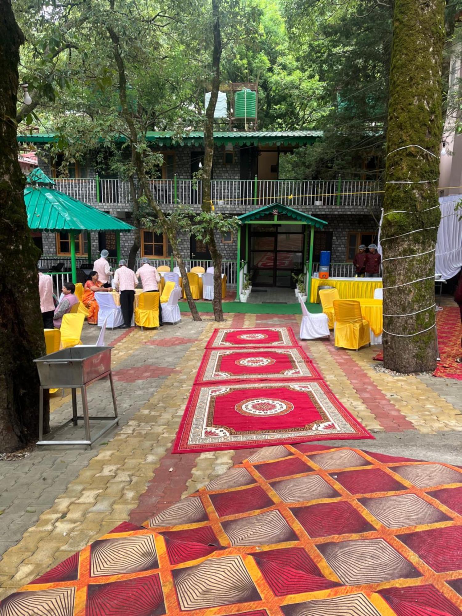 Cedar Woods Resort By Heyan Hotels Nainital Esterno foto