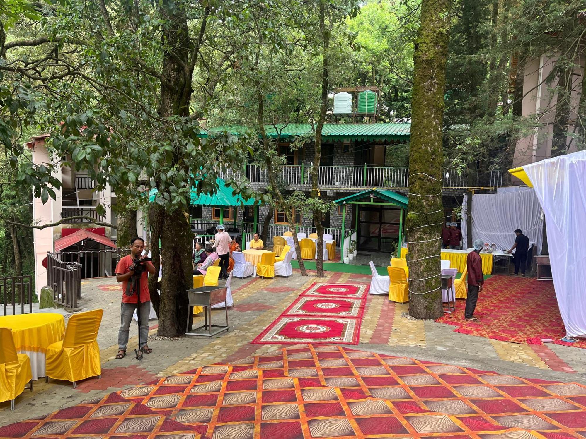 Cedar Woods Resort By Heyan Hotels Nainital Esterno foto